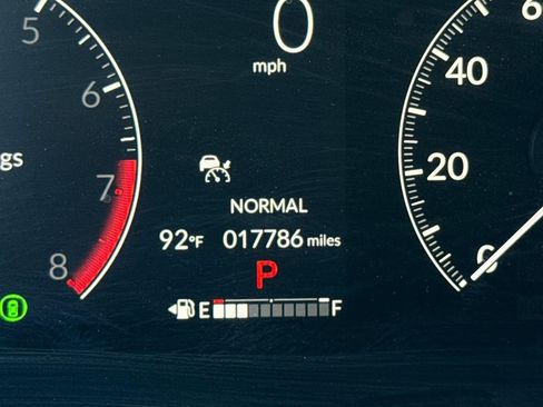 Used 2024 Honda HR-V LX image 22