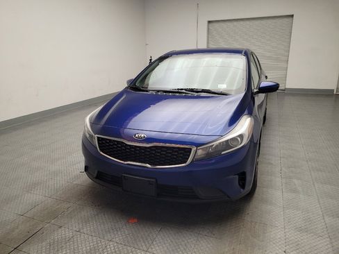 Used 2018 Kia Forte LX FWD image 15