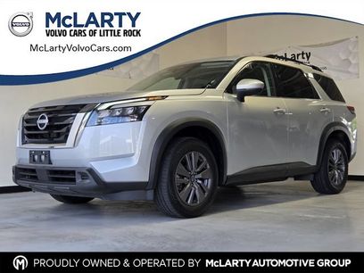 Used 2025 Nissan Pathfinder SV