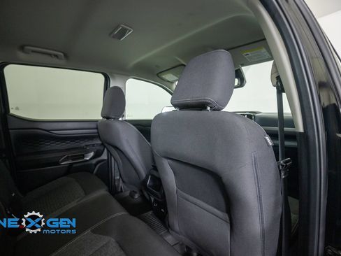 Used 2025 Ford Ranger XLT w/ Equipment Group 301A High AWD/4WD image 35
