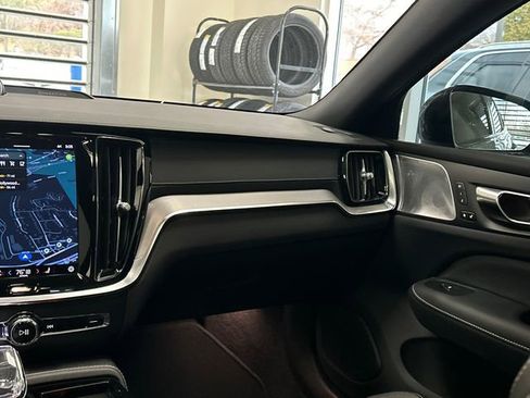 Certified 2023 Volvo S60 T8 Polestar image 25