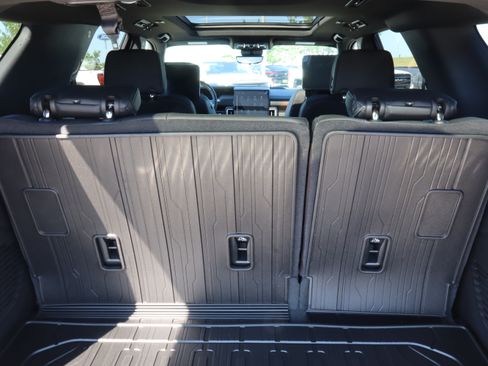 New 2026 GMC Yukon Denali w/ Advanced Technology Package AWD/4WD image 15