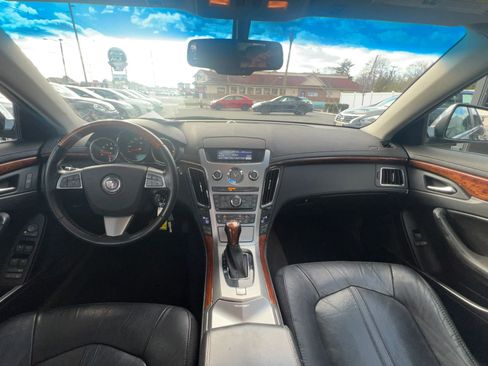 Used 2011 Cadillac CTS Luxury image 9