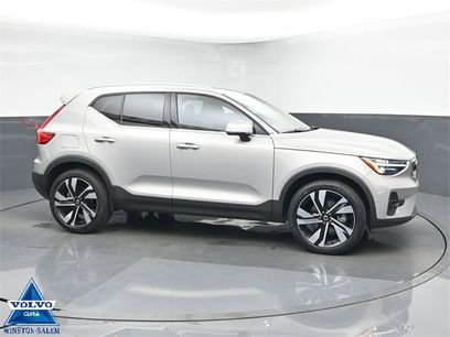 Used 2024 Volvo XC40 B5 Plus w/ Climate Package