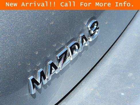 Used 2019 MAZDA MAZDA3 Sedan FWD image 7