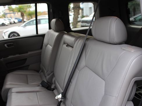 Used 2011 Honda Pilot EX-L image 31