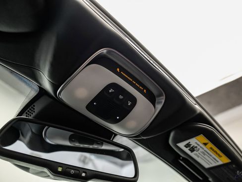 Used 2020 McLaren 720S Luxury RWD image 50