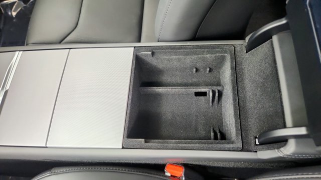 Used 2026 Tesla Model Y AWD image 65