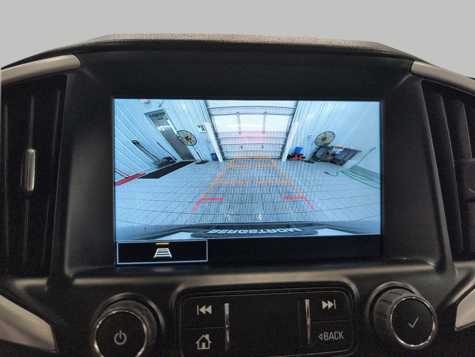 Used 2022 GMC Terrain SLE w/ Driver Convenience Package AWD/4WD image 14