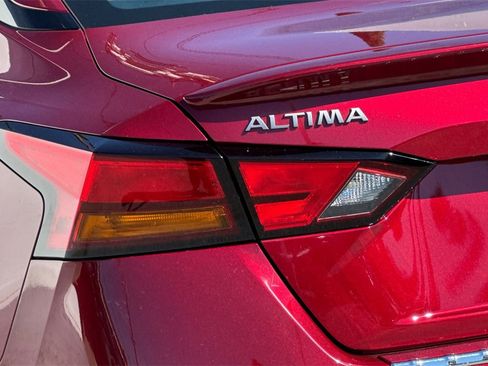 Certified 2023 Nissan Altima 2.0 SR image 28