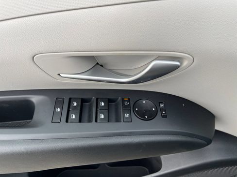 Used 2026 Hyundai Tucson SEL image 13