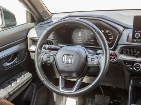 Used 2023 Honda CR-V Sport image 14