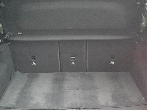 Used 2023 Mercedes-Benz GLA 250 4MATIC image 30