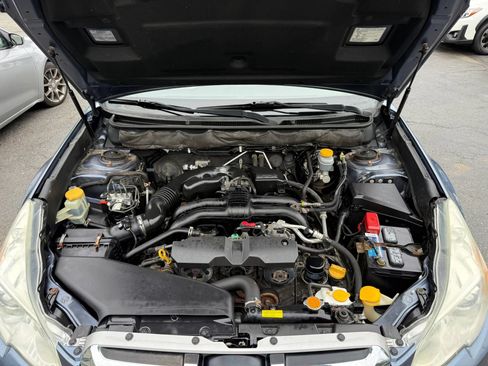 Used 2013 Subaru Outback 2.5i Premium w/ All-Weather Pkg AWD/4WD image 30