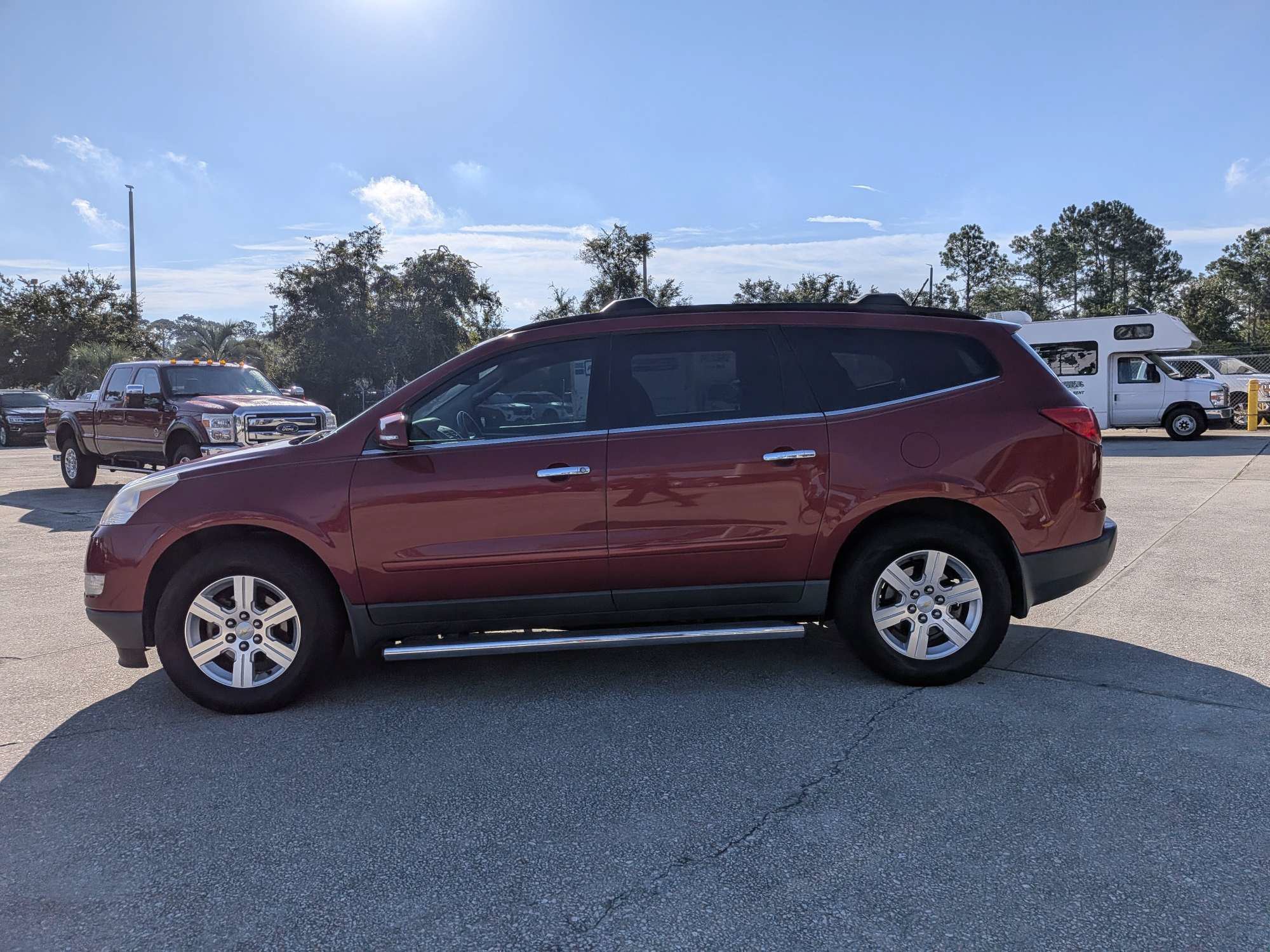 Used 2012 Chevrolet Traverse LT w/ LPO, 'HIT The Road' Package FWD image 7