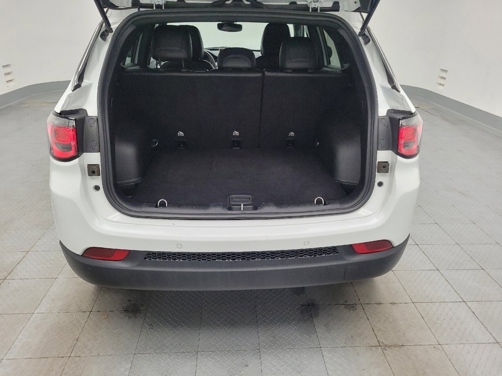 Used 2025 Jeep Compass Limited AWD/4WD image 29