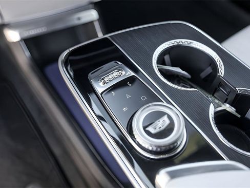 Certified 2024 Cadillac Lyriq Sport image 18