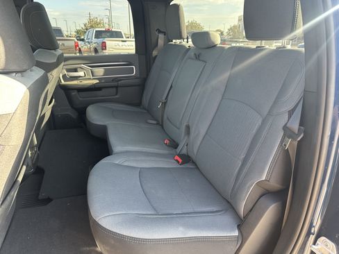 Used 2022 RAM 2500 Big Horn w/ Level A Equipment Group AWD/4WD image 14