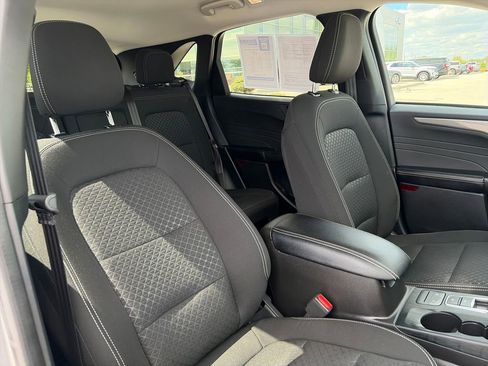 Used 2024 Ford Escape Active AWD/4WD image 12