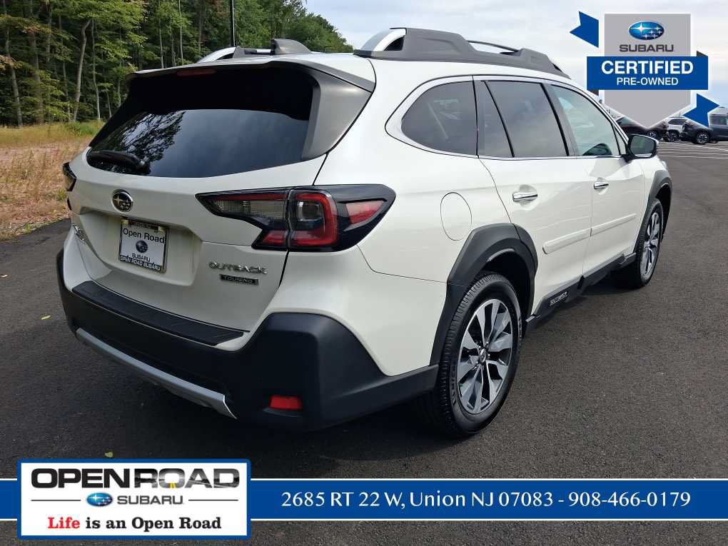 Certified 2023 Subaru Outback Touring AWD/4WD image 3