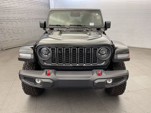 New 2025 Jeep Wrangler Unlimited Rubicon w/ Safety Group image 5