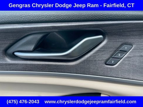 Certified 2023 Jeep Grand Cherokee Limited AWD/4WD image 43
