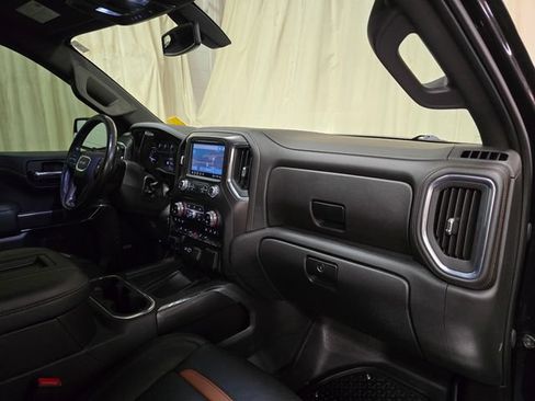 Used 2021 GMC Sierra 1500 AT4 w/ AT4 Preferred Package AWD/4WD image 38