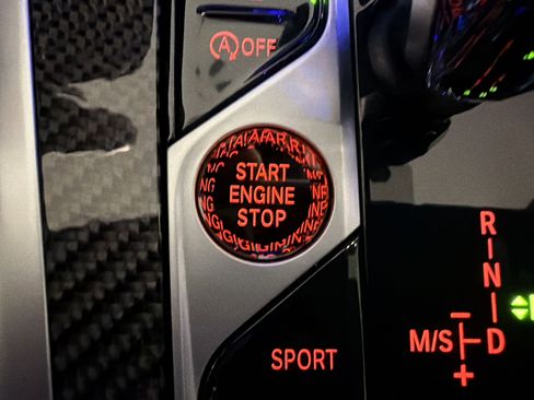 Used 2022 BMW X6 M50i w/ Executive Package image 24