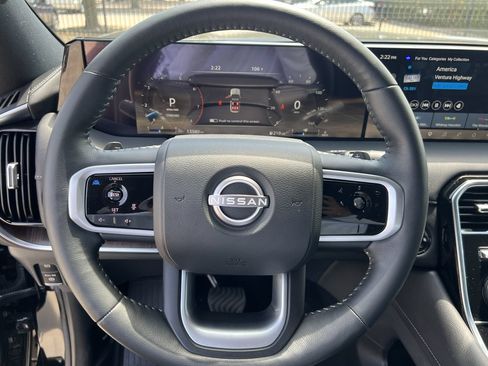 Used 2025 Nissan Armada Platinum w/ Convenience Package RWD image 7