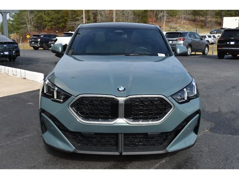 Used 2025 BMW X2 xDrive28i w/ Convenience Package image 7