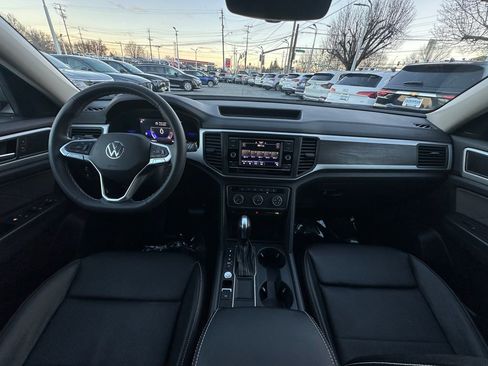 Used 2022 Volkswagen Atlas SE image 21