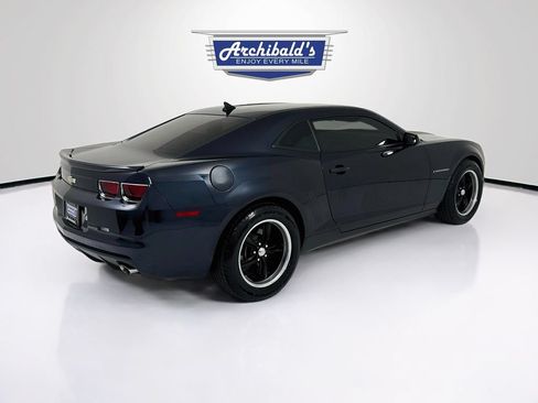 Used 2013 Chevrolet Camaro LS RWD image 8