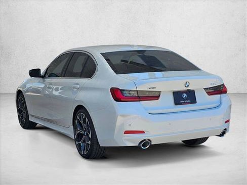 Used 2026 BMW 330i xDrive Sedan AWD/4WD image 7
