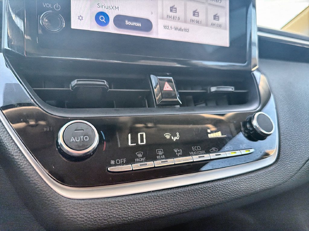 Used 2023 Toyota Corolla LE FWD image 16