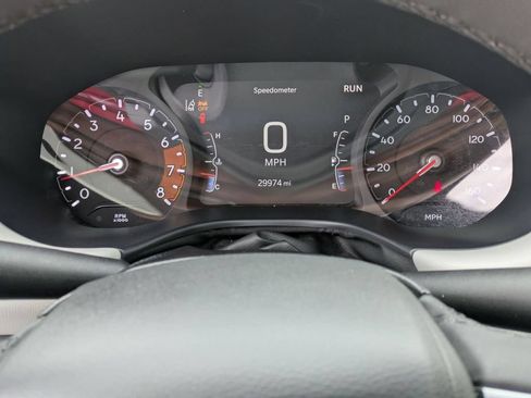 Used 2025 Jeep Compass Limited AWD/4WD image 17