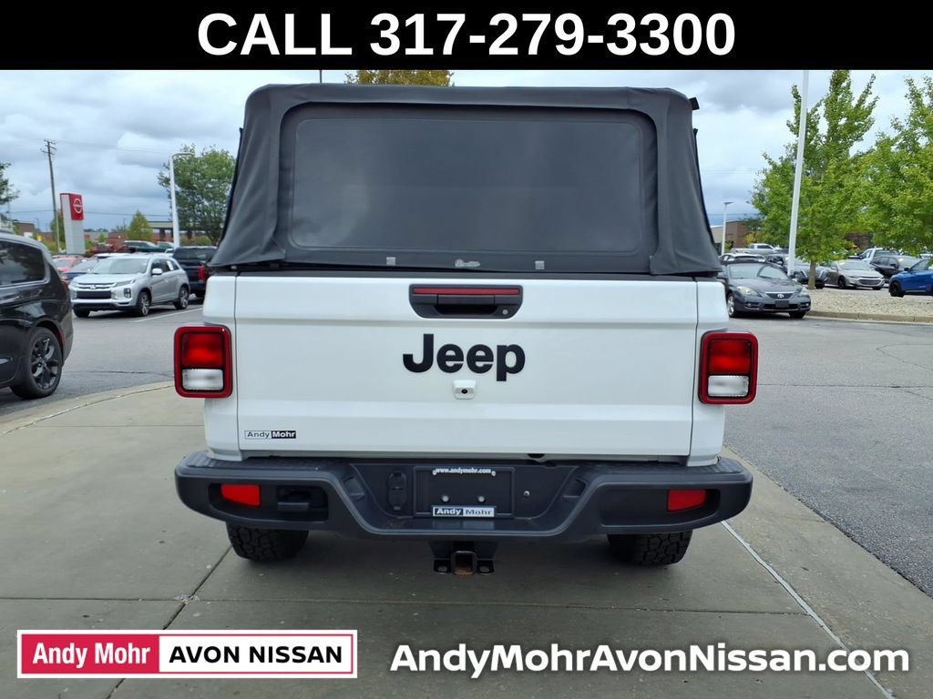 Used 2022 Jeep Gladiator Sport AWD/4WD image 8