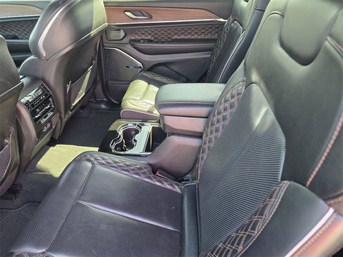 Used 2023 Jeep Grand Cherokee L Summit w/ Advanced Protech Group IV image 12