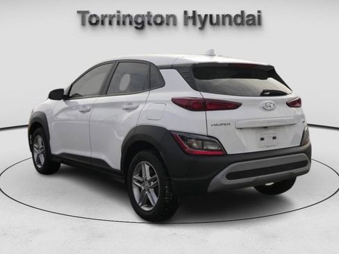 Certified 2022 Hyundai Kona SE image 5