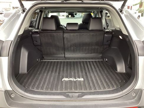 Used 2024 Toyota RAV4 XLE image 30