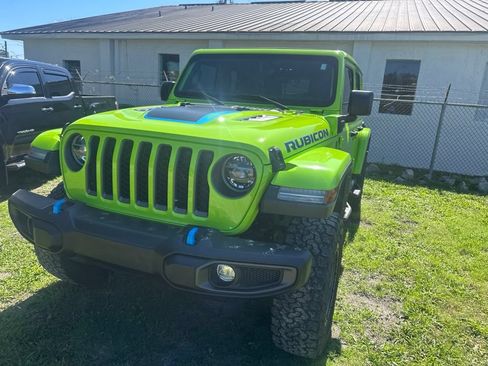 Used 2021 Jeep Wrangler Unlimited Rubicon 4xe w/ Cold Weather Group AWD/4WD image 3
