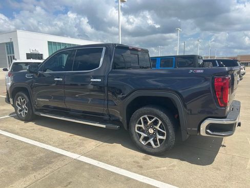 Used 2023 GMC Sierra 1500 SLT w/ SLT Premium Package image 8