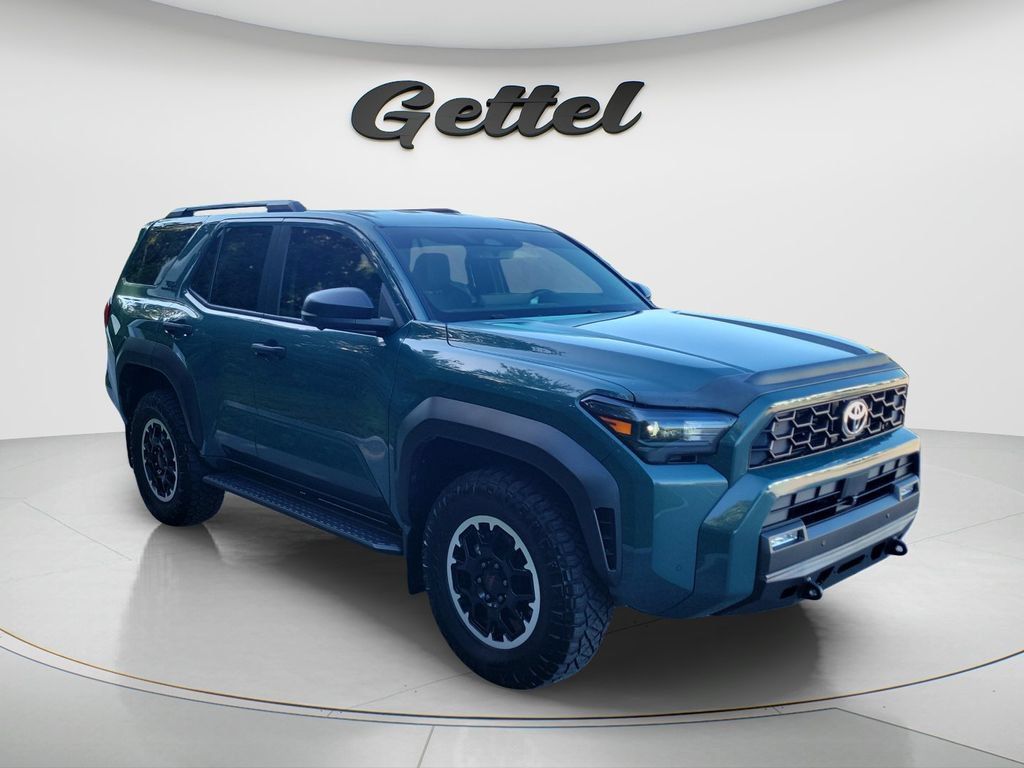 Used 2025 Toyota 4Runner TRD Off-Road Premium AWD/4WD image 3
