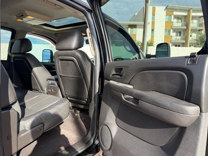 Used 2013 Chevrolet Silverado 3500 LTZ w/ LTZ Plus Package AWD/4WD image 34