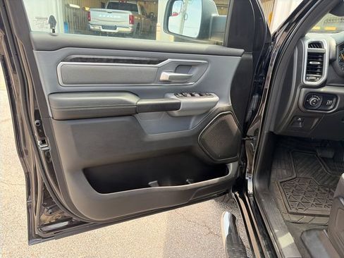 Used 2022 RAM 1500 Big Horn AWD/4WD image 10
