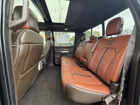 Used 2019 Ford F150 King Ranch w/ Equipment Group 601A Luxury AWD/4WD image 18