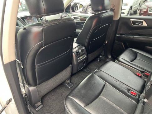 Used 2015 Nissan Pathfinder Platinum w/ Cargo Package AWD/4WD image 51