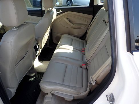 Used 2014 Ford C-MAX Energi SEL w/ Equipment Group 302A image 10