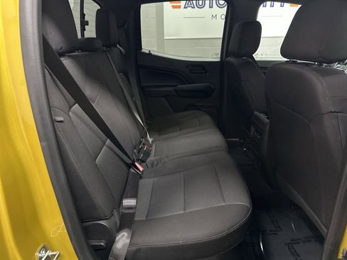 Used 2023 Chevrolet Colorado Trail Boss w/ Advanced Trailering Package image 35