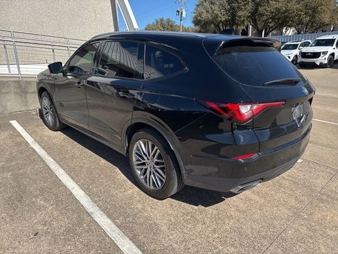 Used 2023 Acura MDX SH-AWD w/ Advance Package image 2