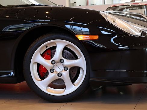 Used 2001 Porsche 911 Turbo image 10